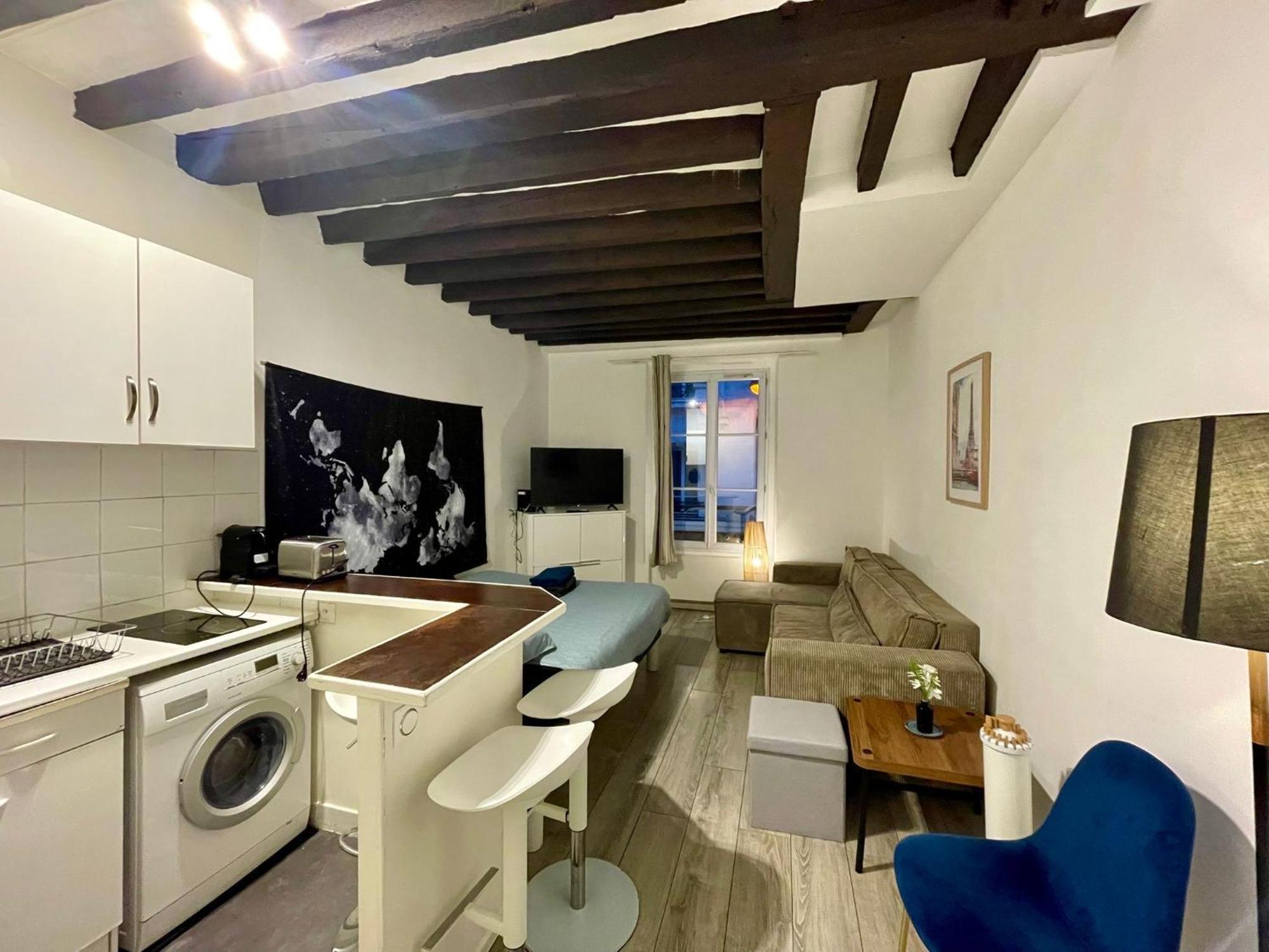 Studio Champs Elysees Ponthieu Appartement Parijs